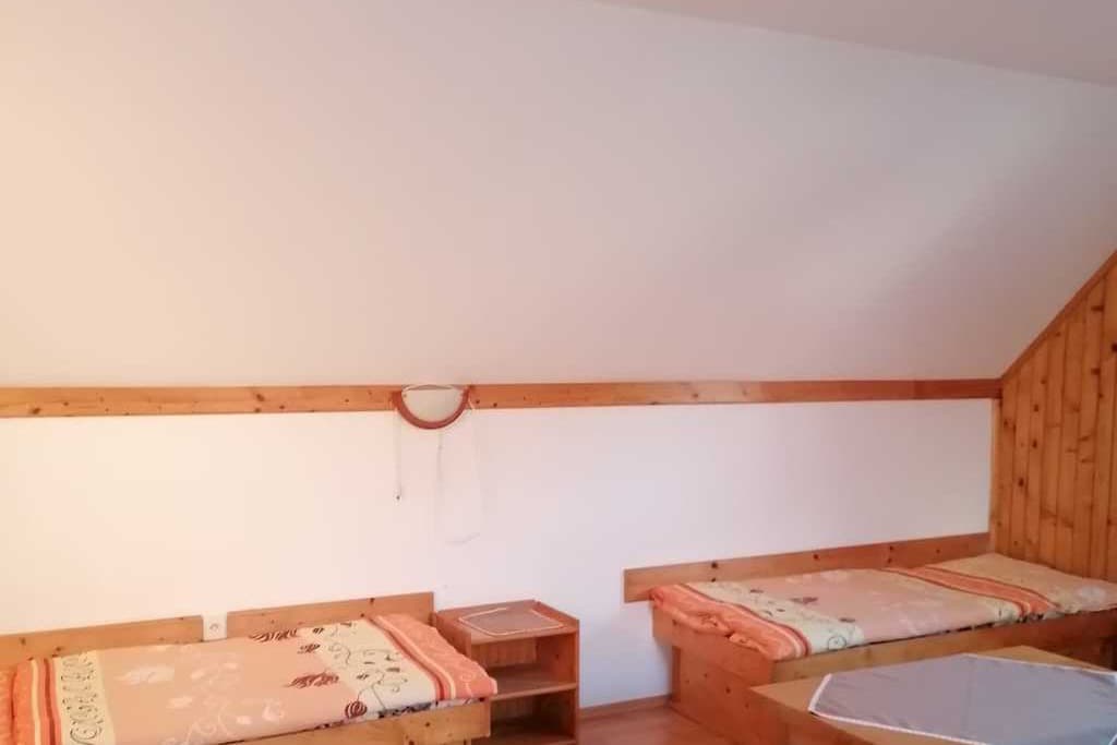 Apartmán č. 2 — dve samostatné lôžka