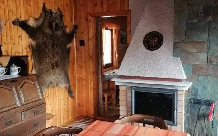 Obývacia časť s krbom